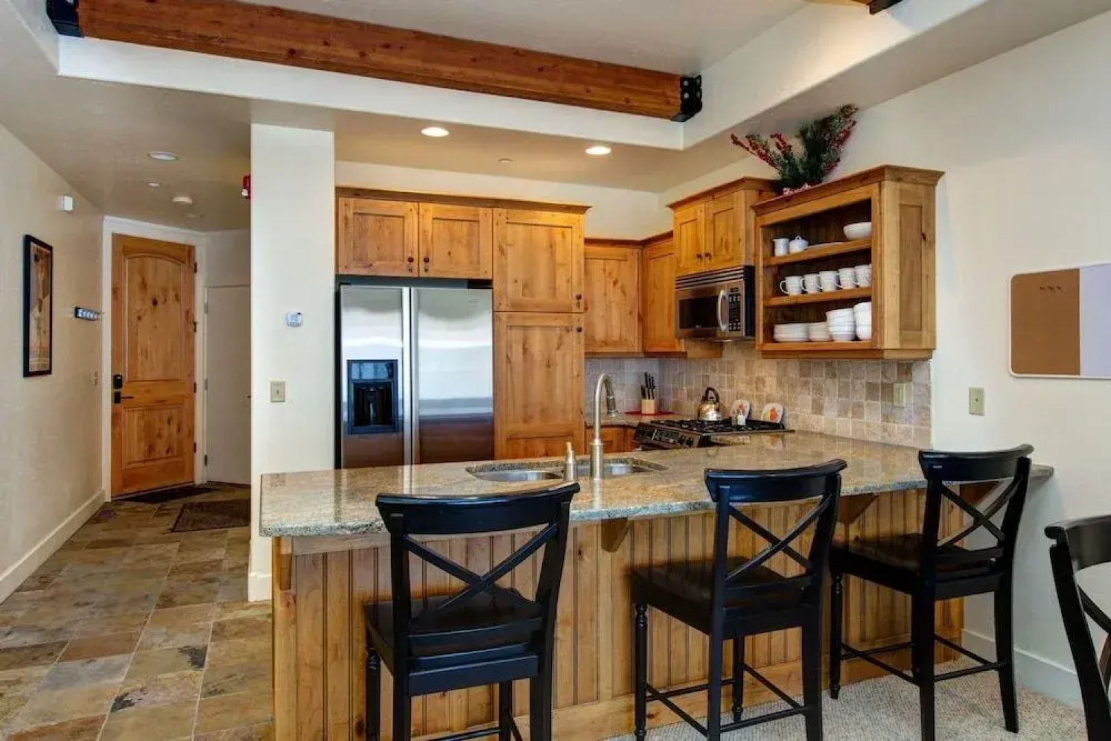 2BR Newpark Resort Townhome w Hot Tub by RedAwning