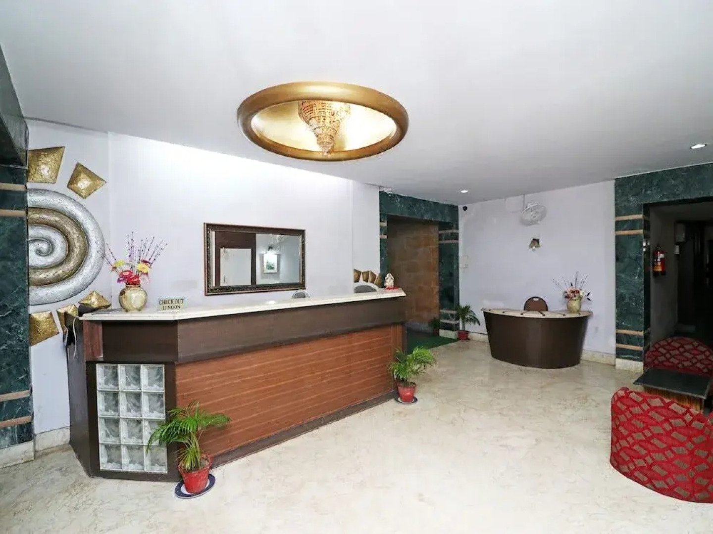 Landmarc Plaza by OYO Rooms