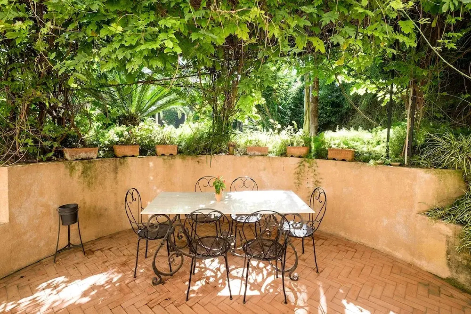 Suitelowcost Villa Bagheria