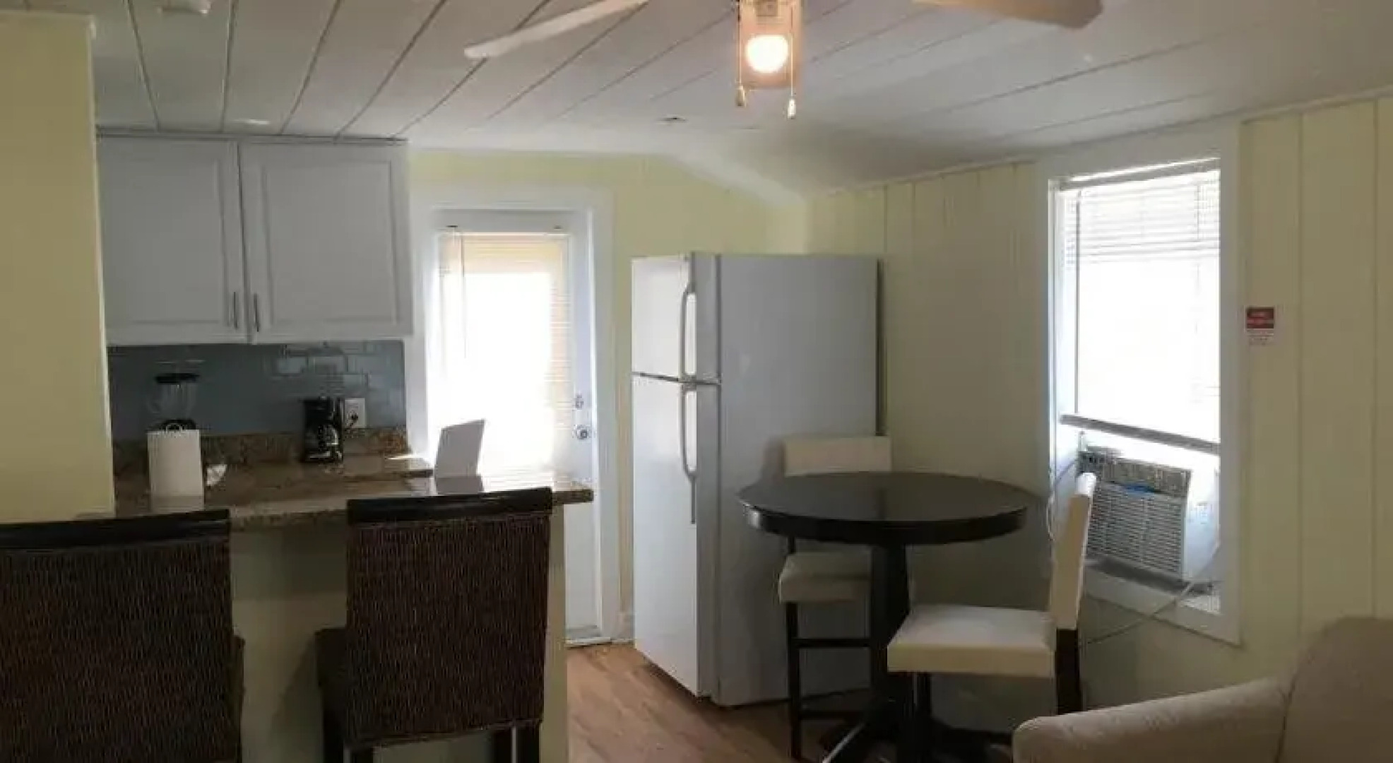 Cottage by the Sea by Beachside Management