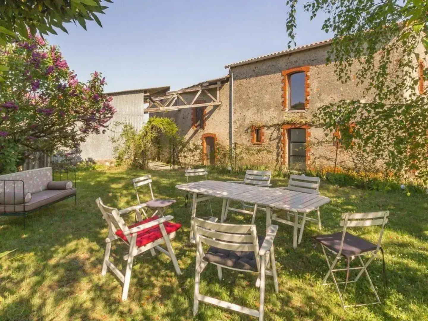 Gîte Monnières, 2 pièces, 4 personnes - FR-1-306-985