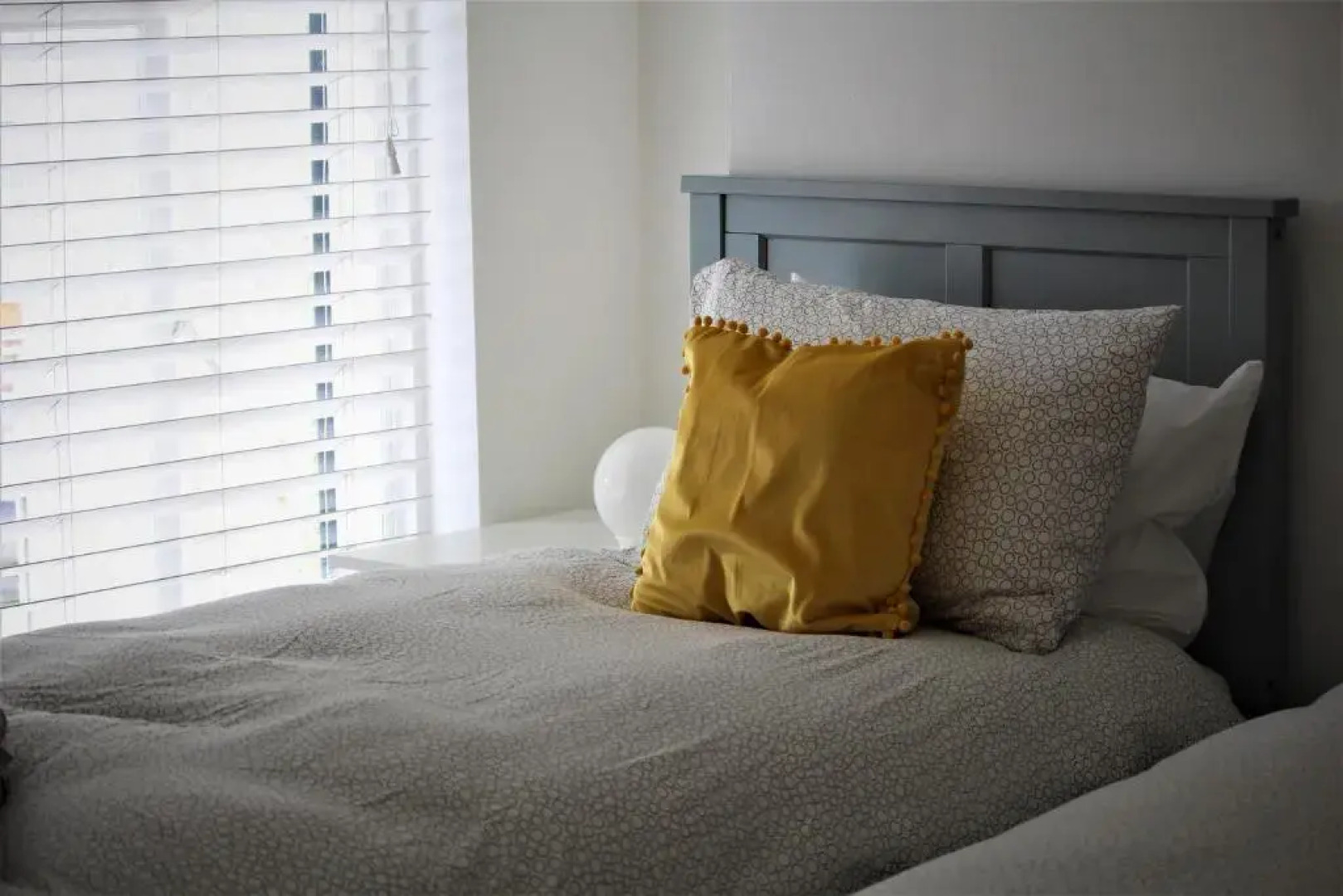 Warwick House - Stunning house with terrace and sea views, sleeps 11