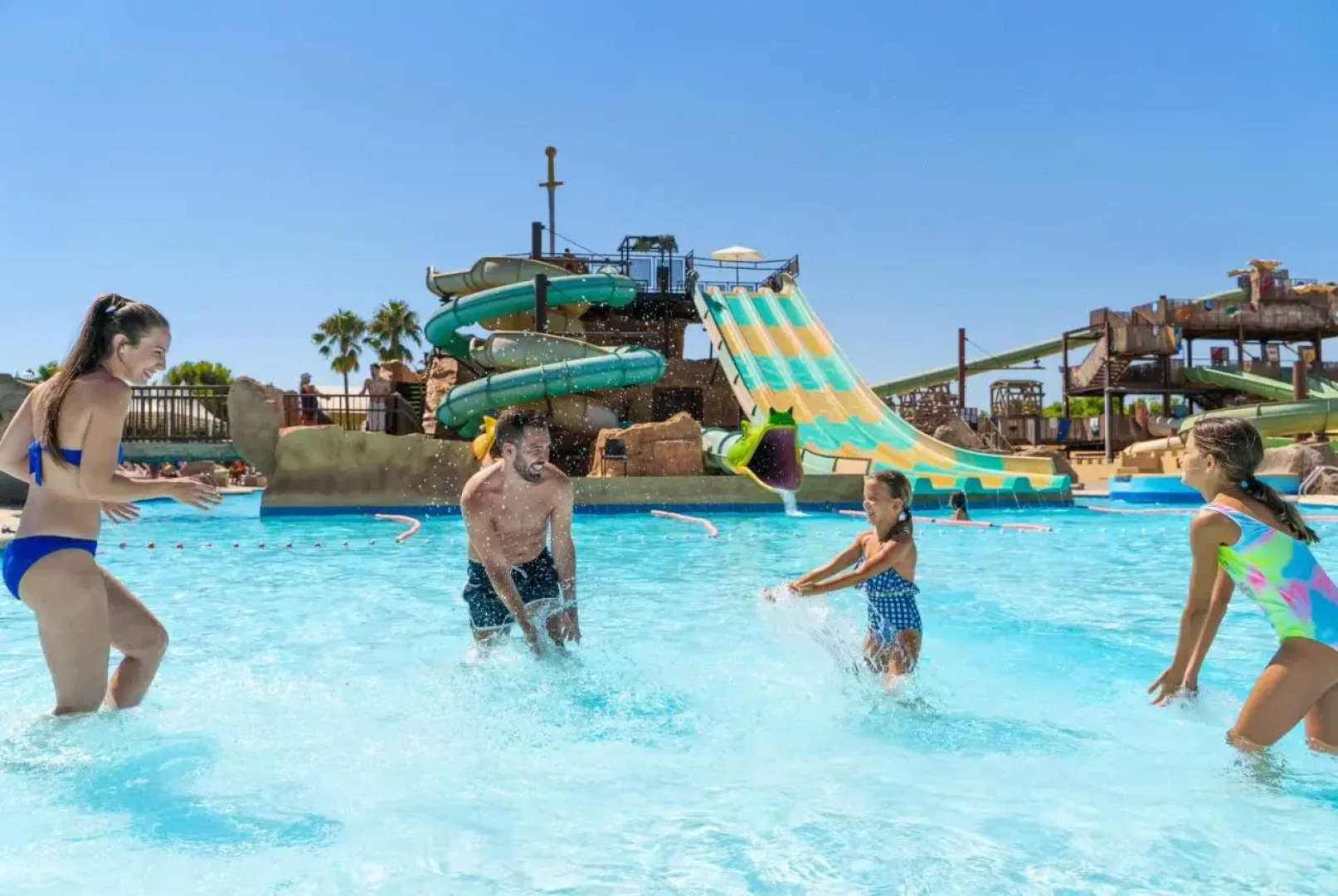Magic Robin Hood Waterpark Lodge Resort