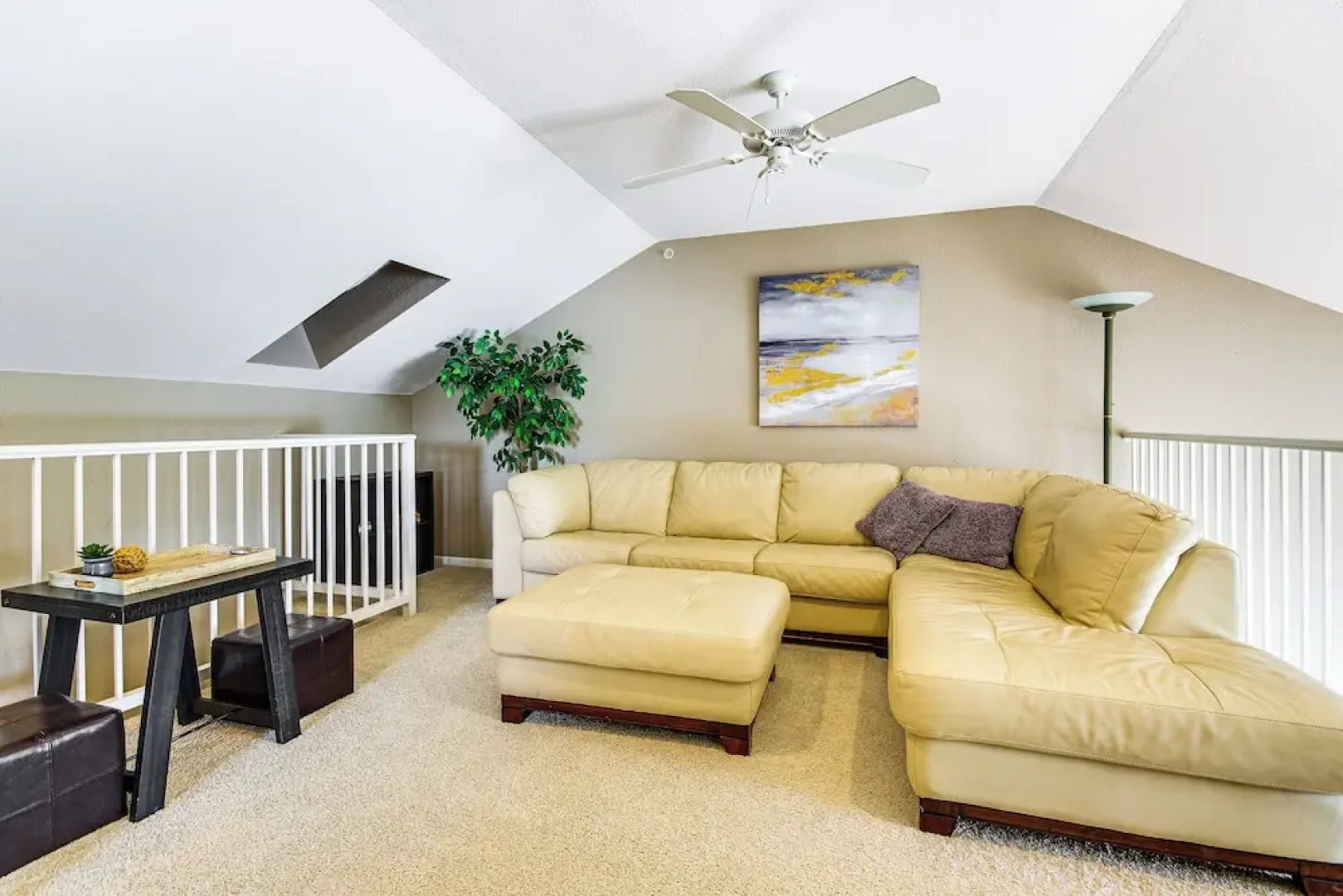 On-site Lake of the Ozarks Access: Camdenton Condo