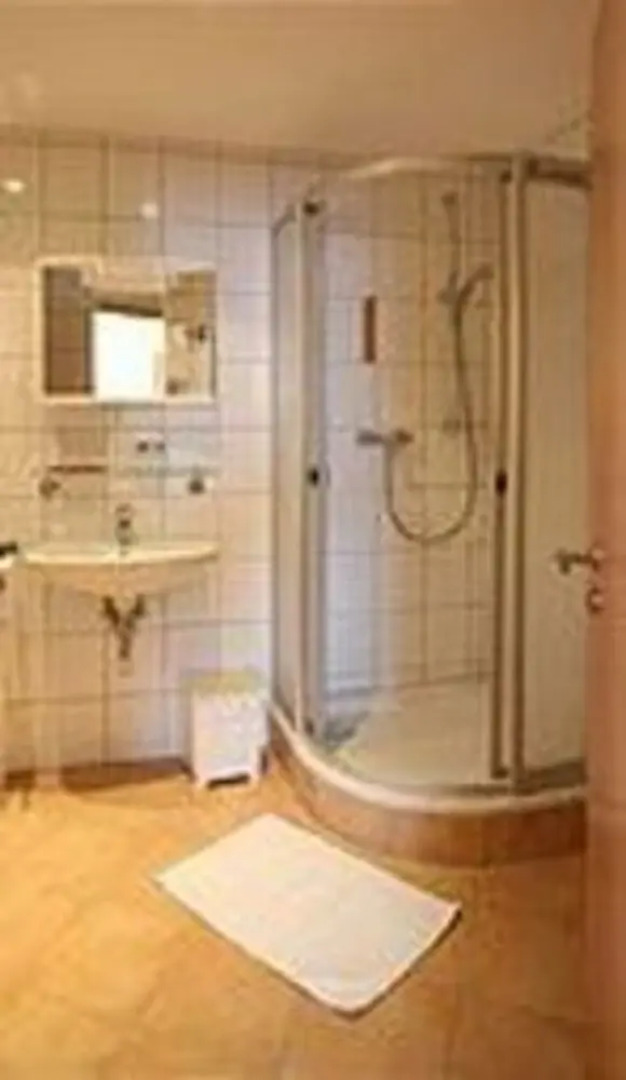 Airport Regent Hotel