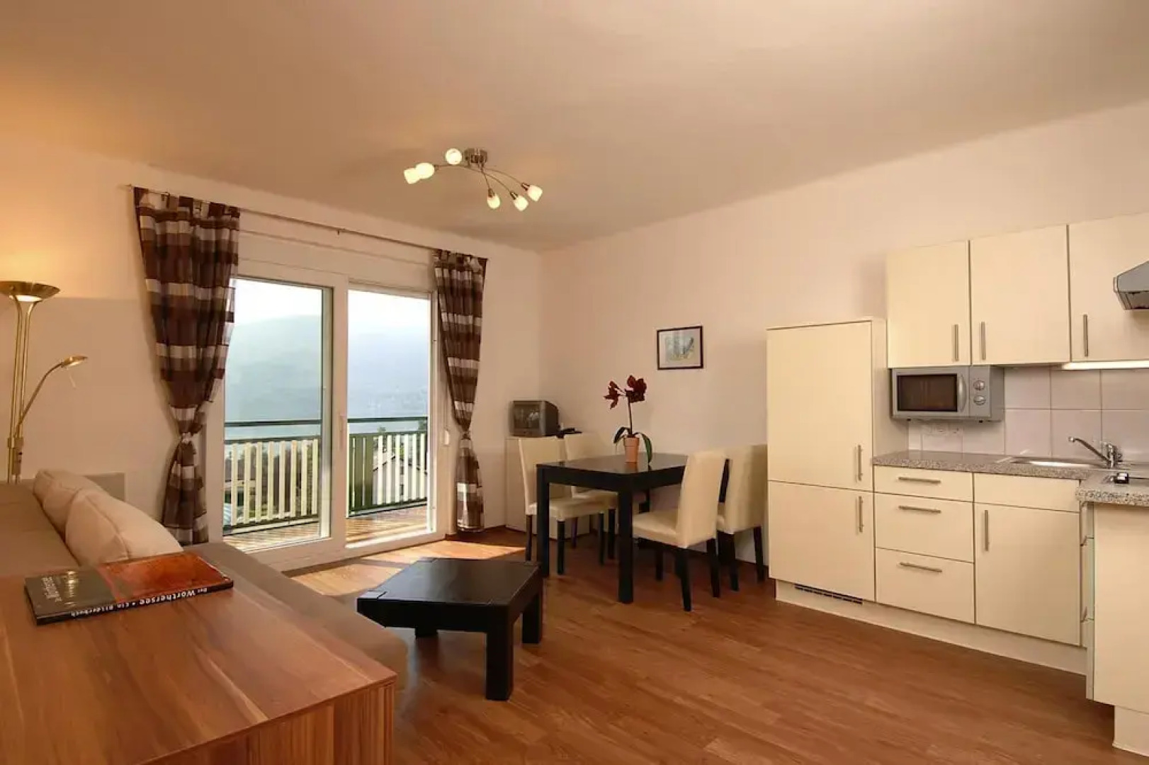 Worth Apartment in Maria in the Garden