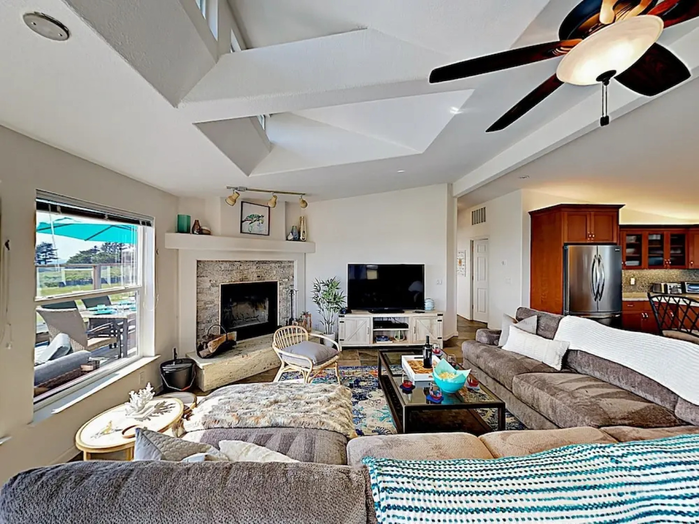 New Listing! Bodega Bay Oasis, Walk To Beach Home