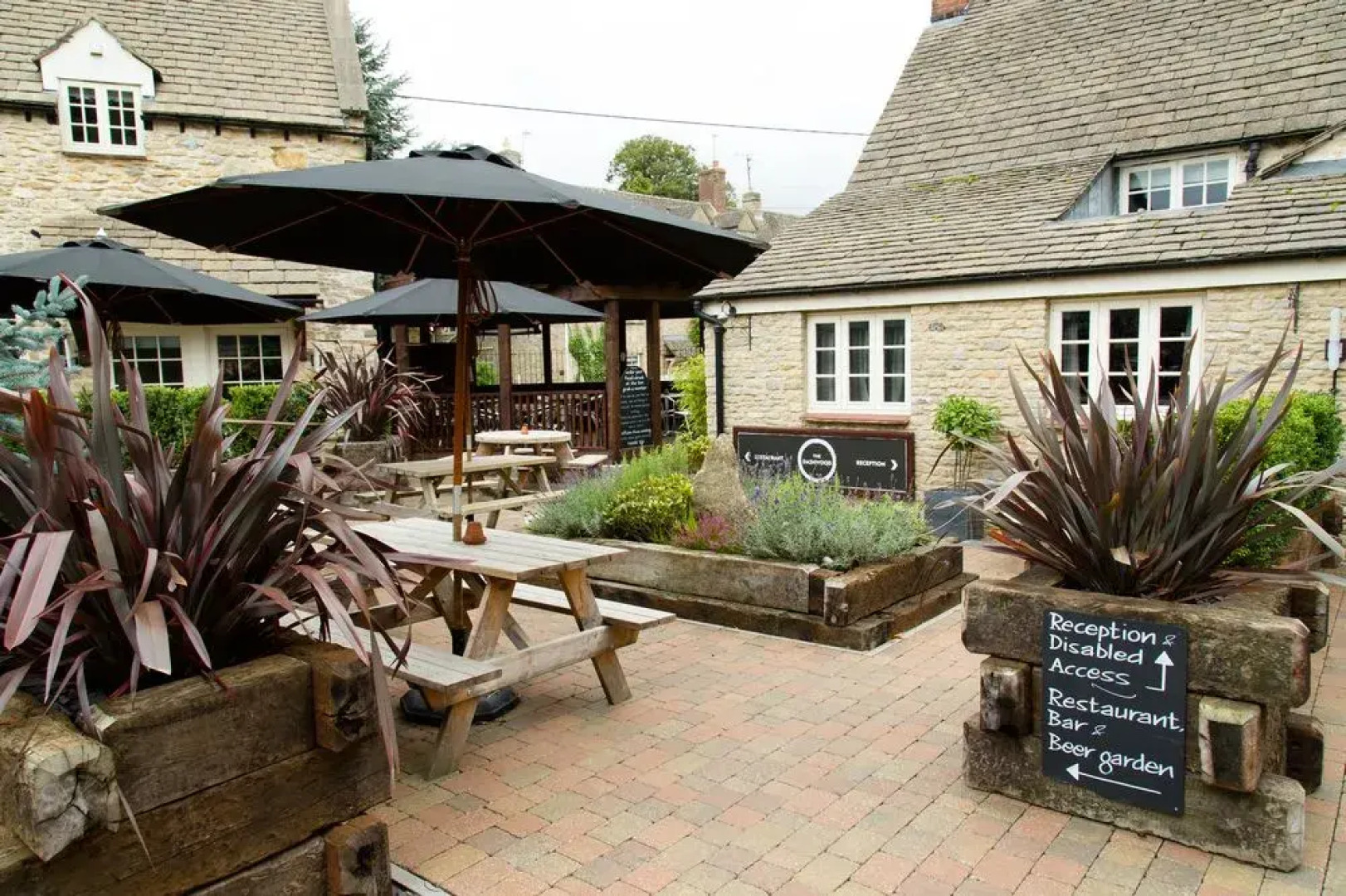 The Dashwood Hotel & Restaurant