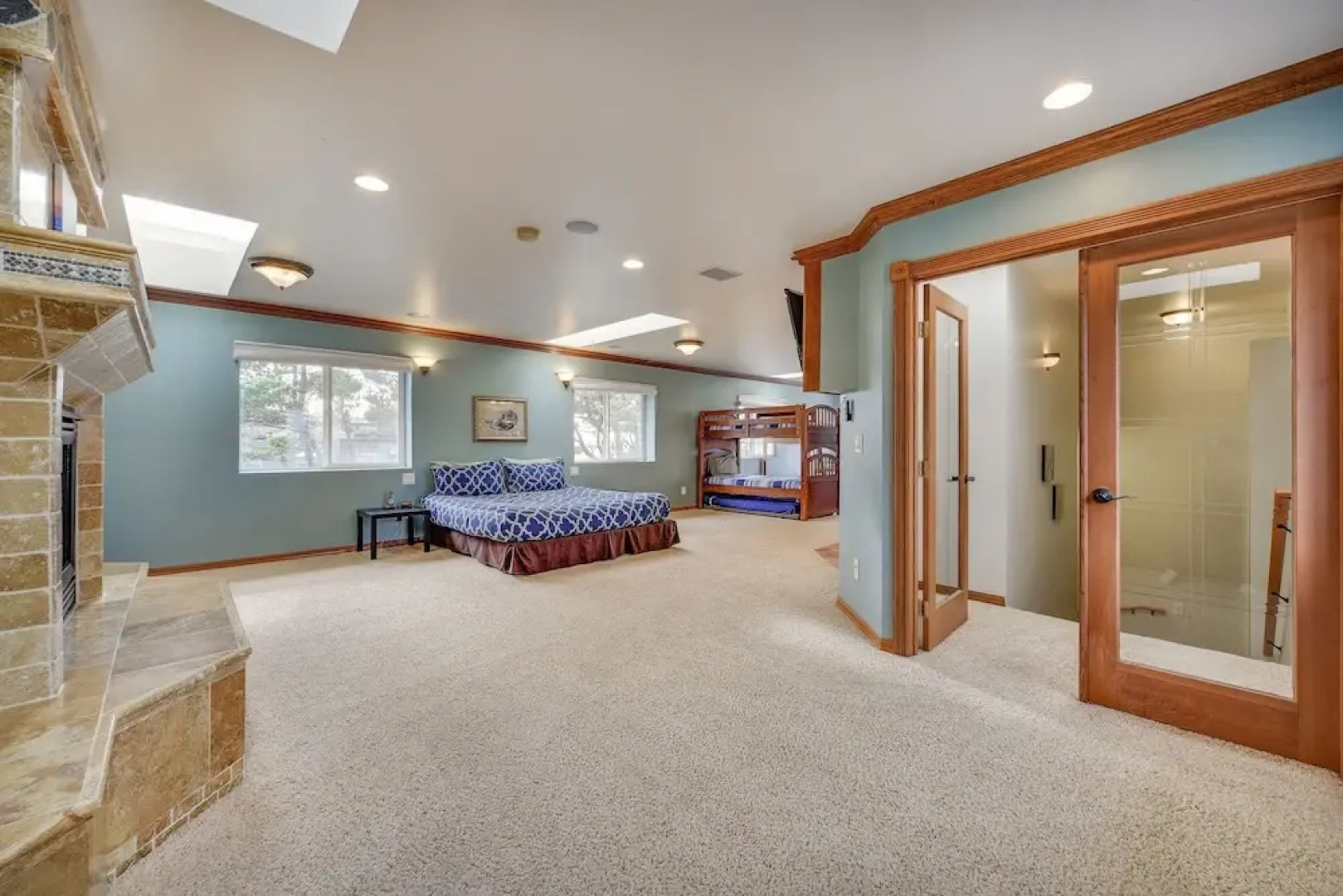 New Listing! Stone W/ Private Beach Path 6 Bedroom Home