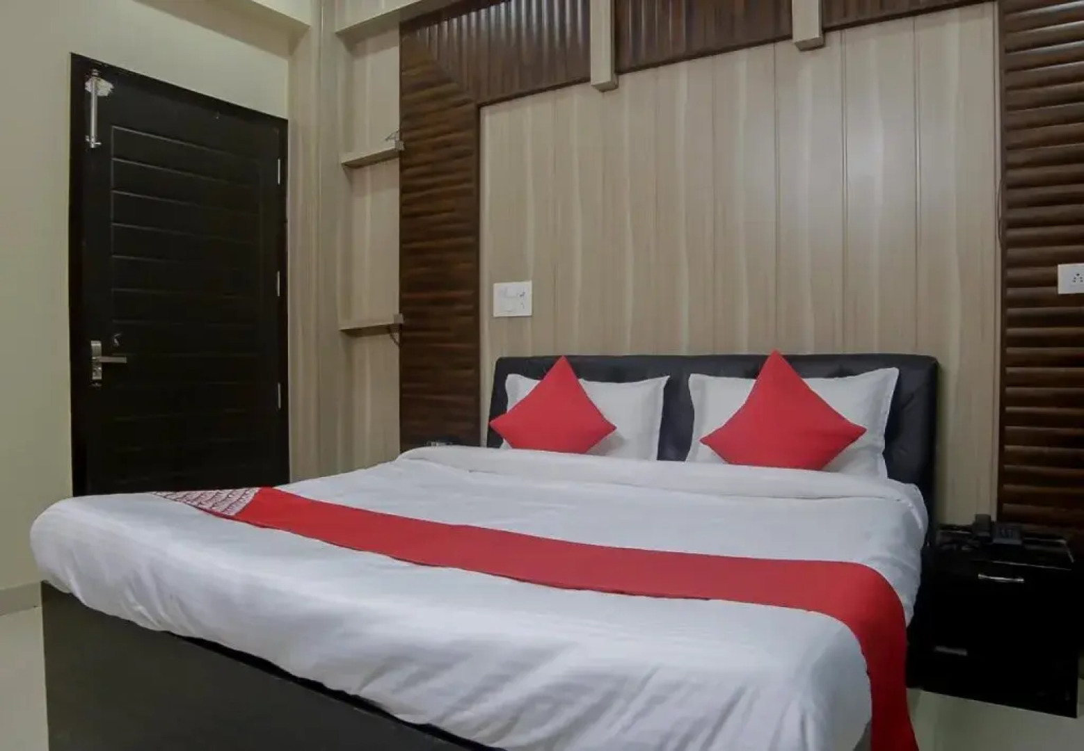 Satkar Hotel By OYO Rooms