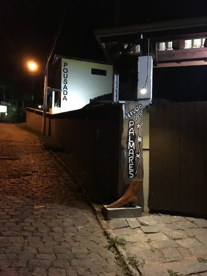 Refúgio Dos Palmares