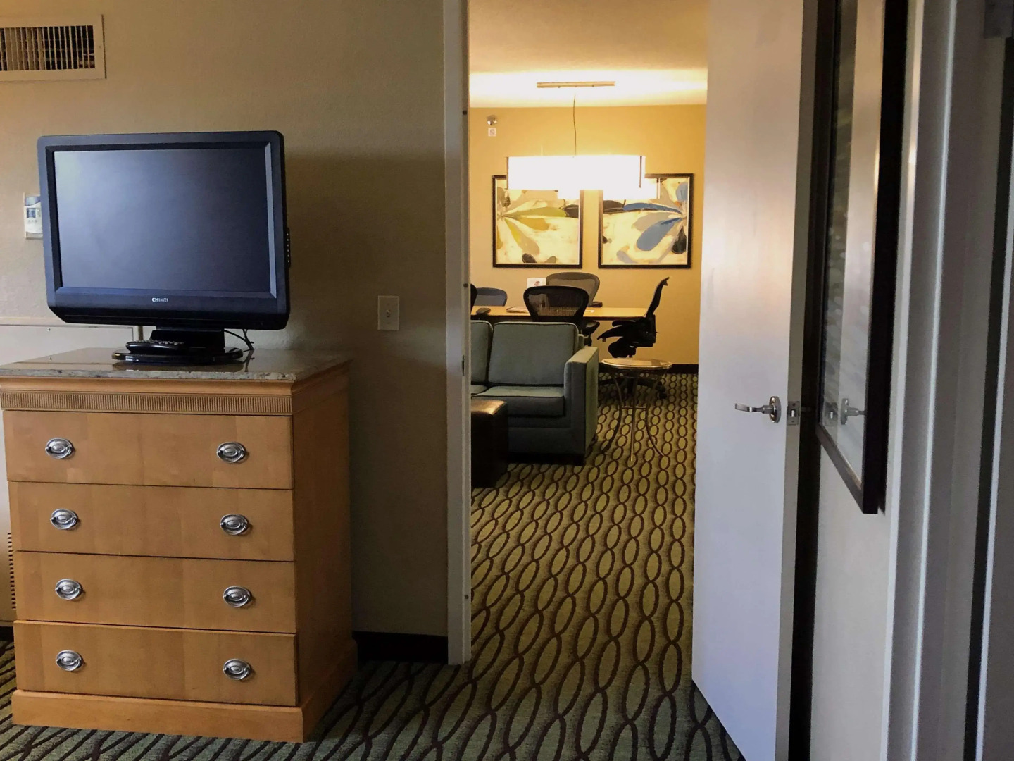DoubleTree Suites by Hilton Orlando - Disney Springs® Area