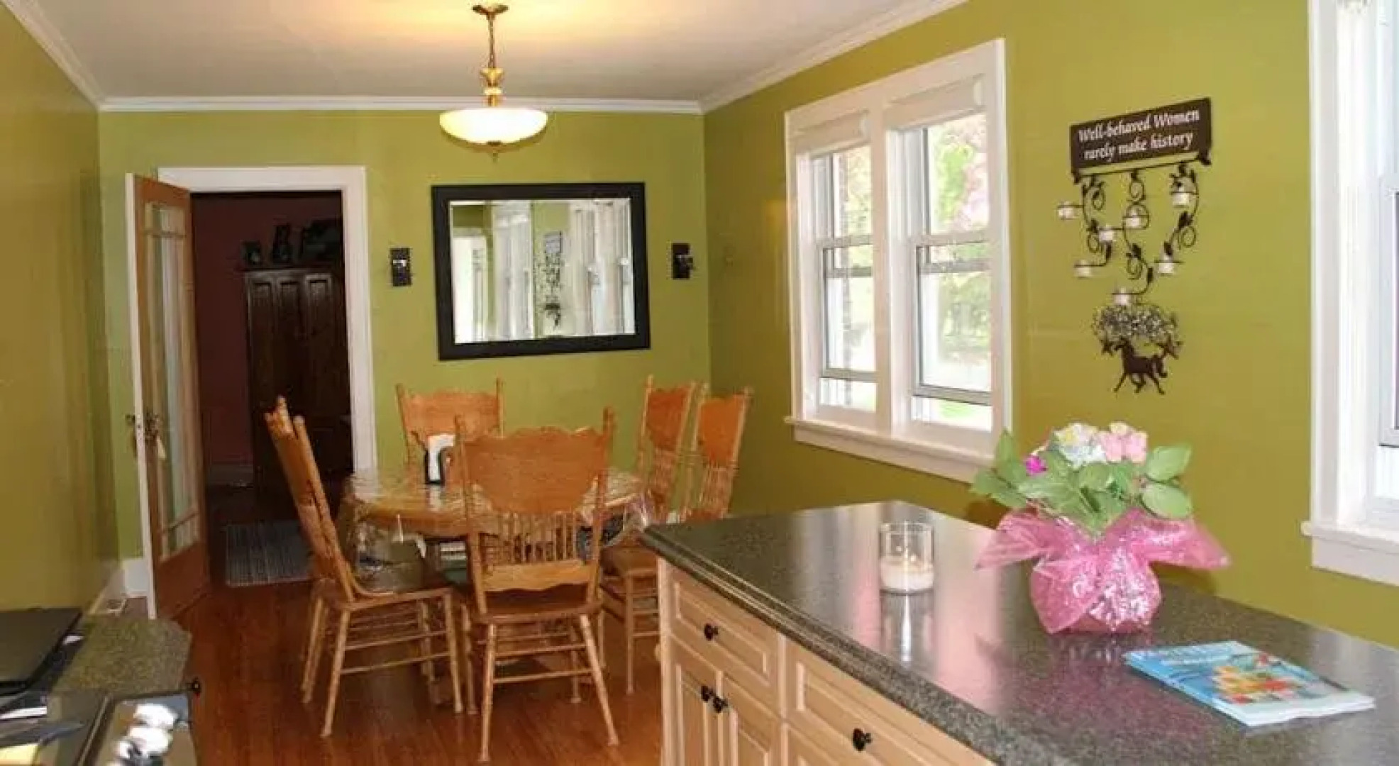 Susan's Sanctuary Bed & Breakfast