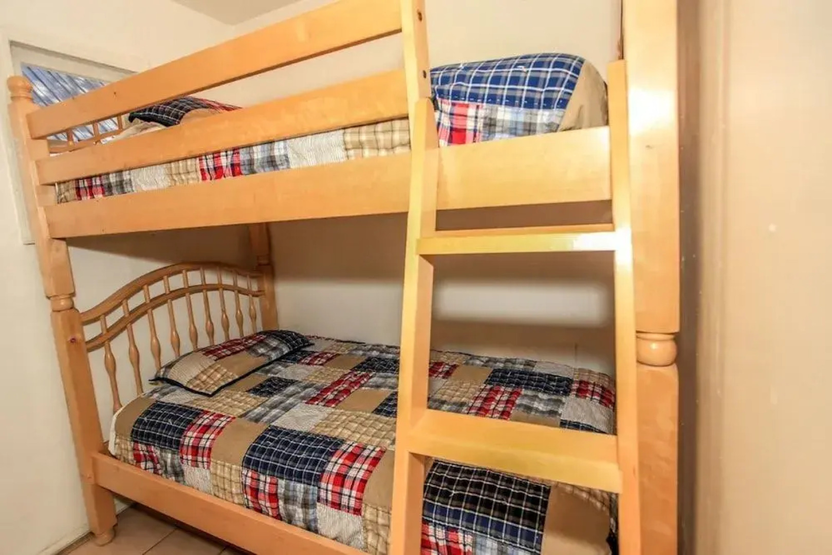 Big Bear 4 Seasons Lodge