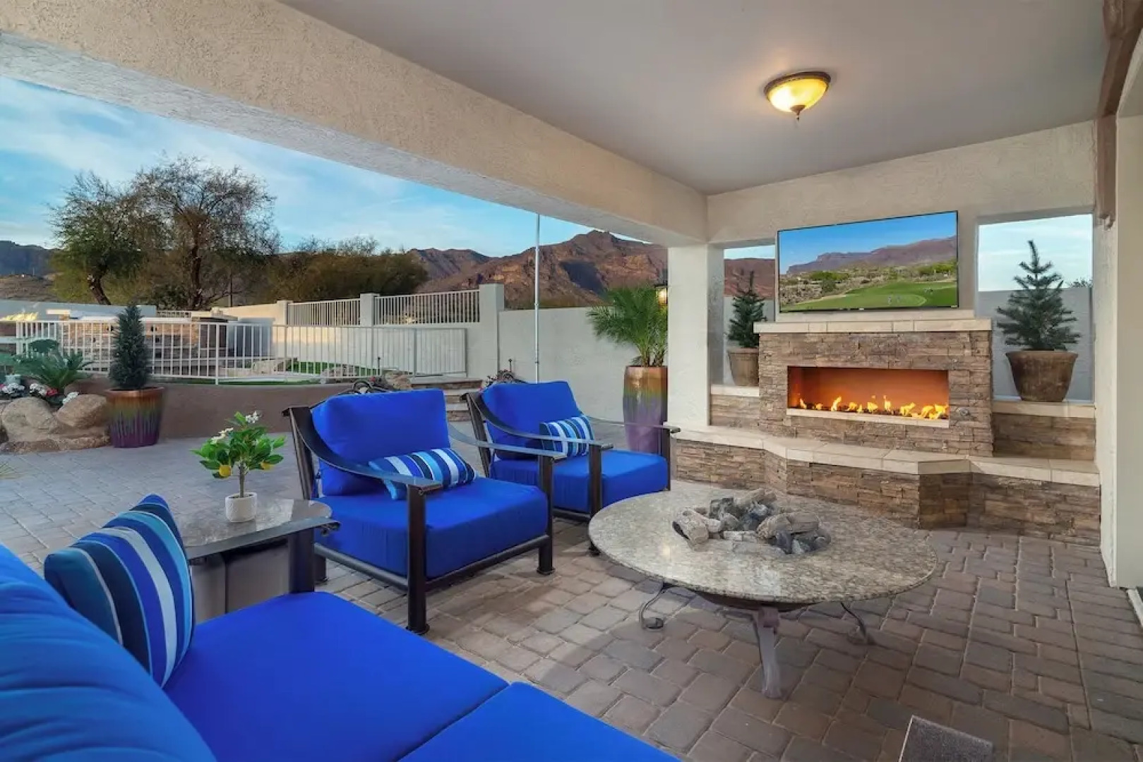 Breathtaking Family Retreat in Elite Gold Canyon!