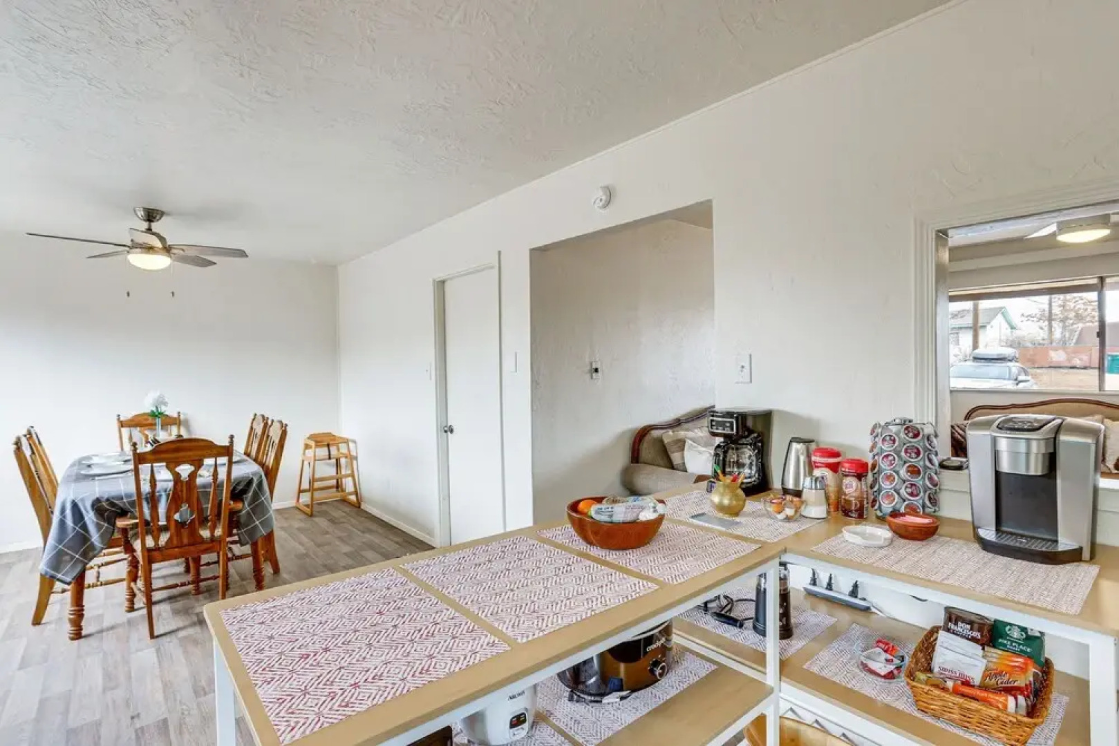 Farmington Family House: 4 Mi to Lake!