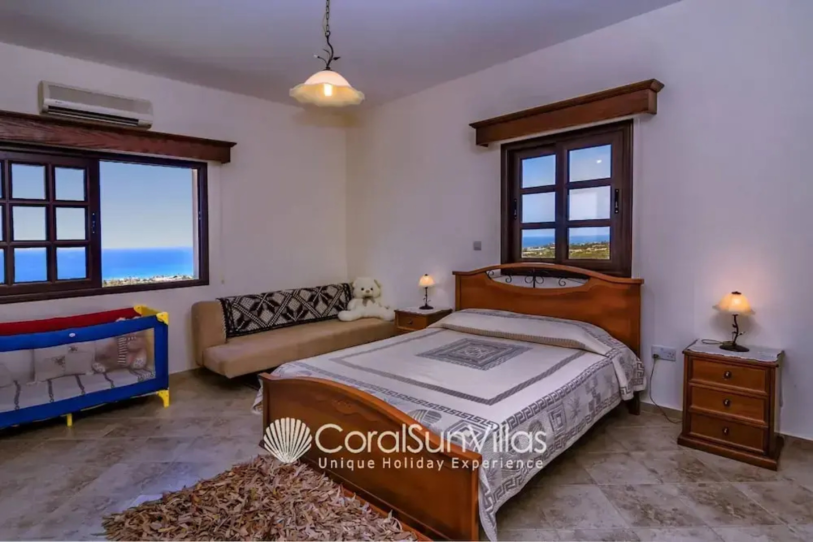 Away-from-it-all, Exceptional Sea Views Sleeps 10