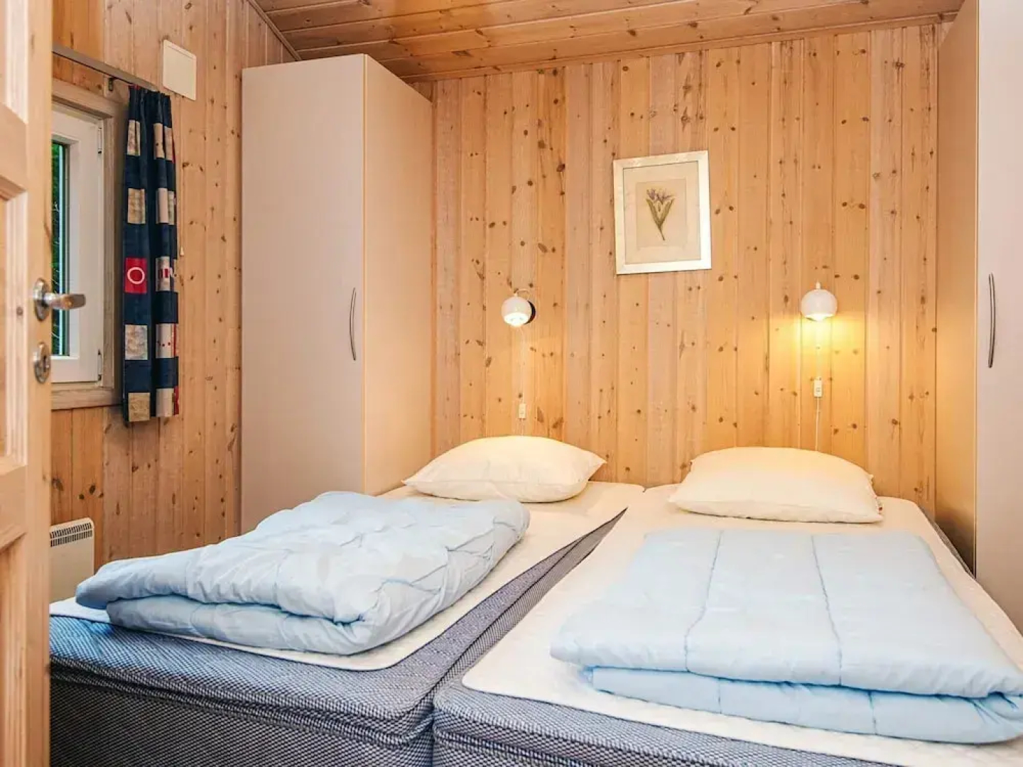 Secluded Holiday Home in Henne near Beach