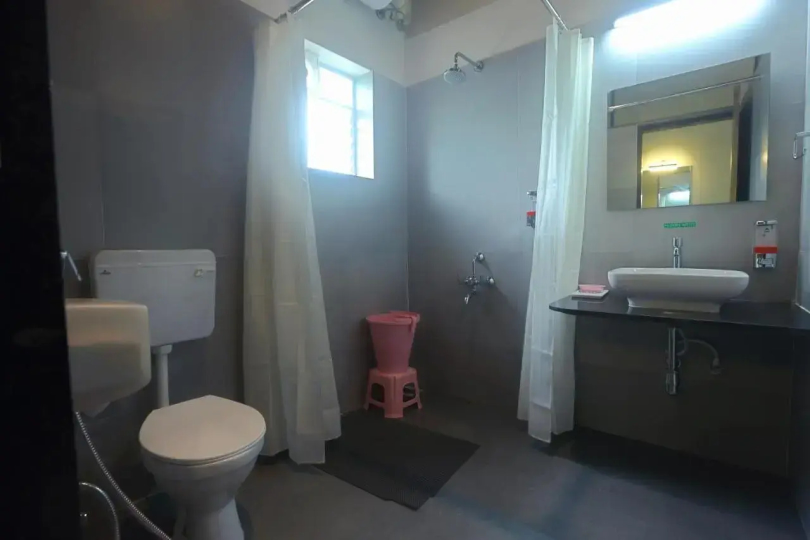 D Clouds Pure Veg, Gaganbawada