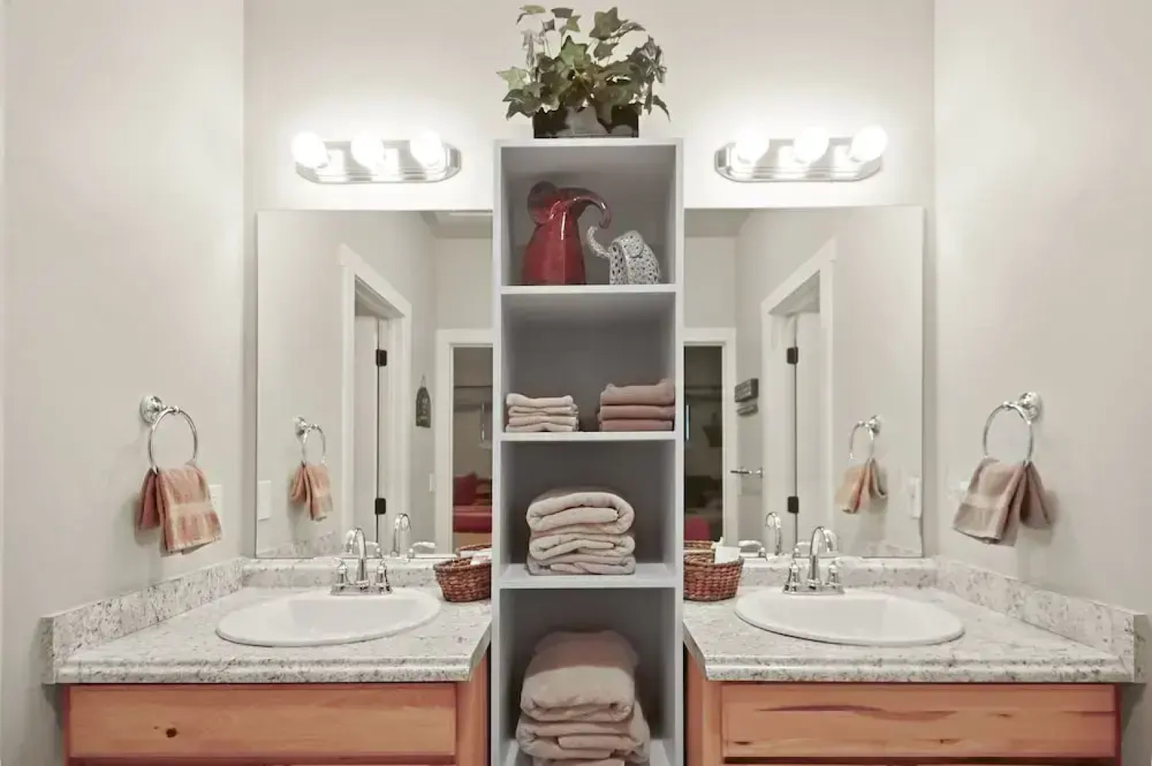 Far View Gasthaus 2 Bedroom Apts by RedAwning