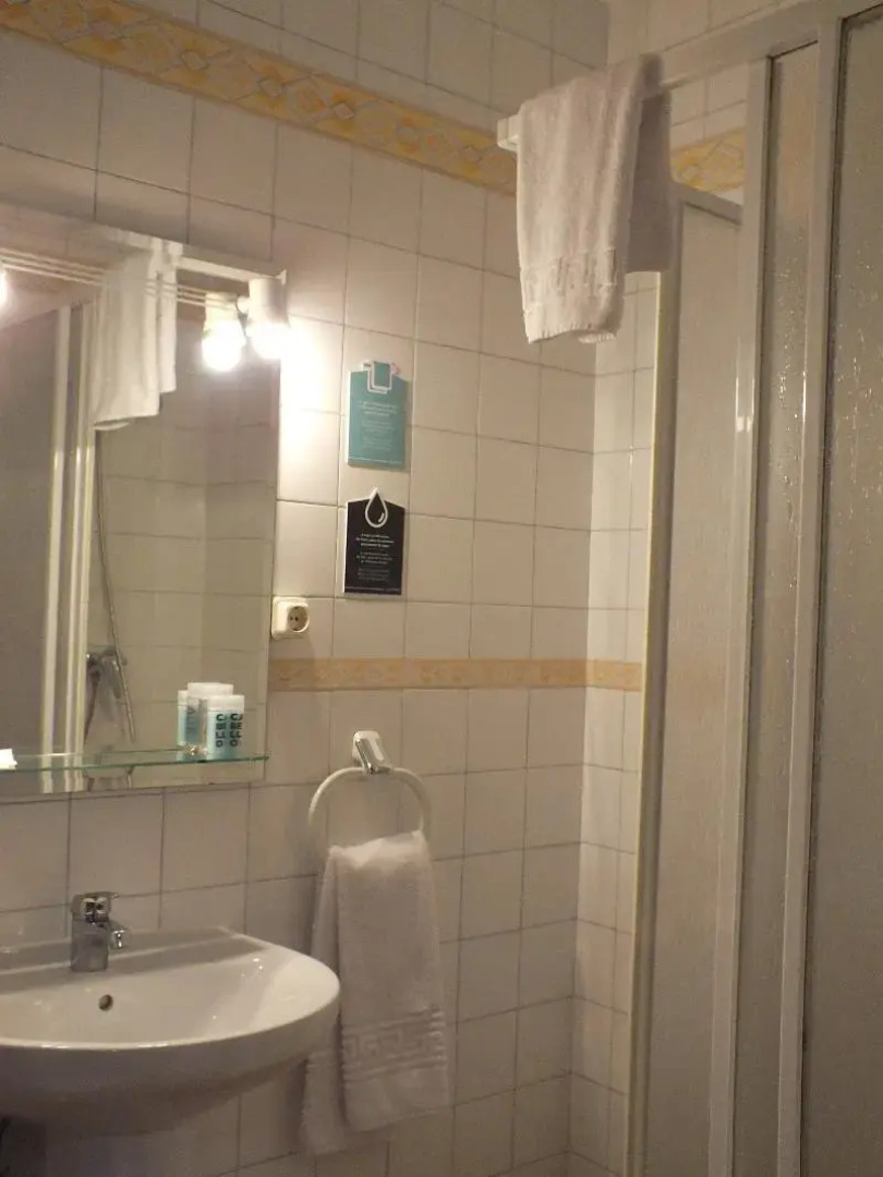 Hotel Restaurante Nogallás