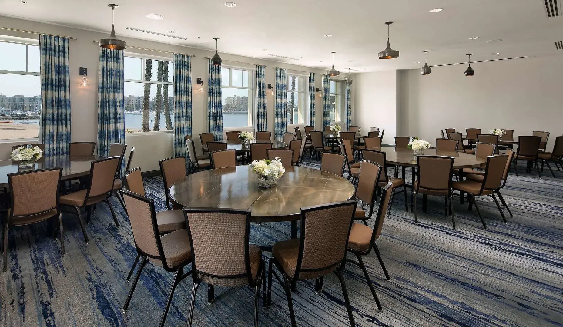 Jamaica Bay Inn Marina Del Rey,Tapestry Collection by Hilton