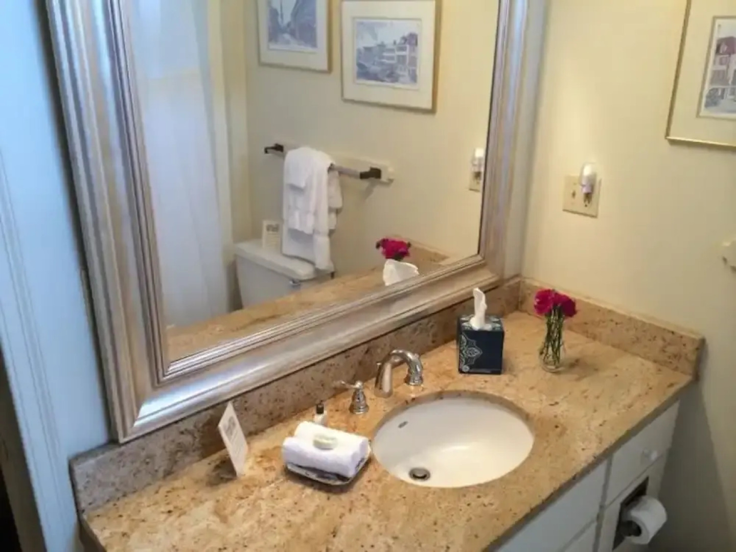 27 State Street Bed & Breakfast