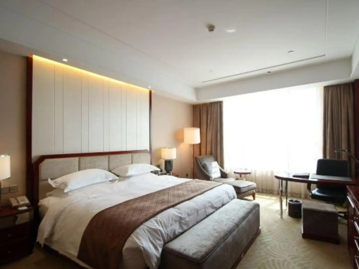 Donghai Jiachen International Hotel