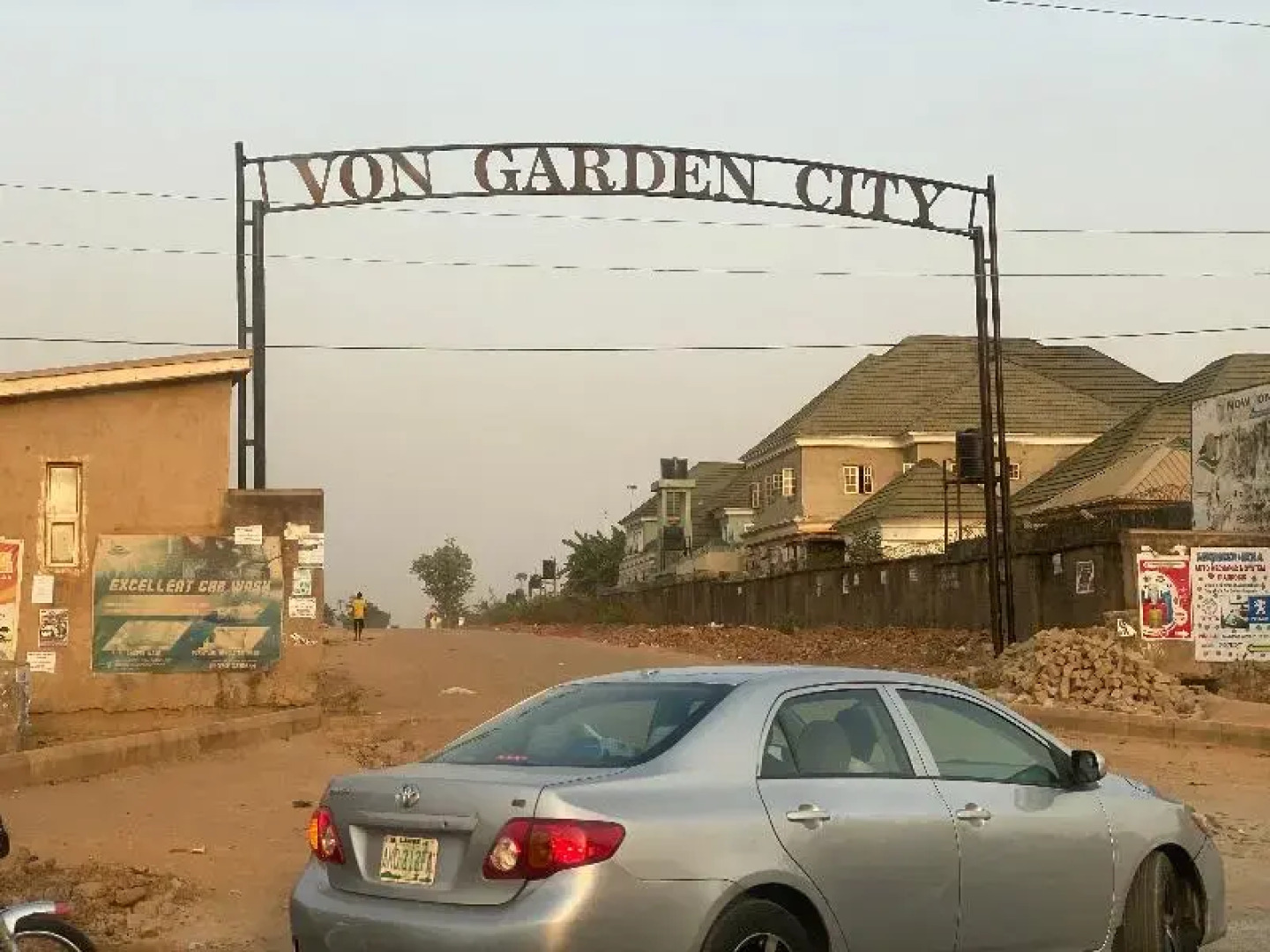 C7 Hazelwood Residence & Suites