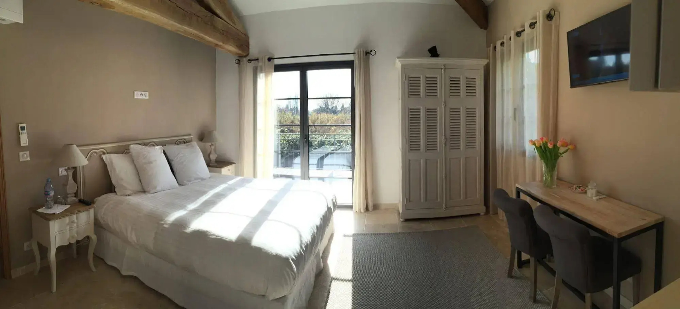 Etoile De Saint Paul