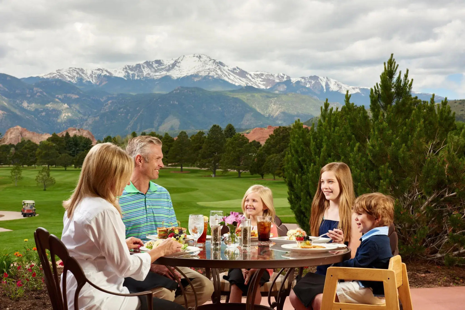 Lodge at Garden of the Gods Club