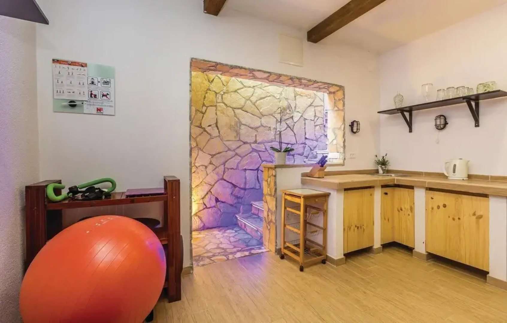 Amazing Home in Njivice With Sauna, Wifi and 3 Bedrooms