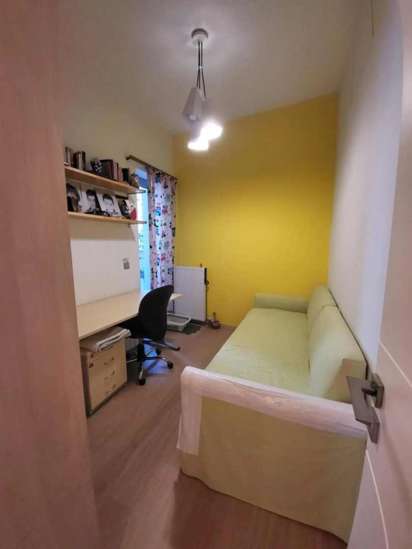 Cozy apartment in front of the park