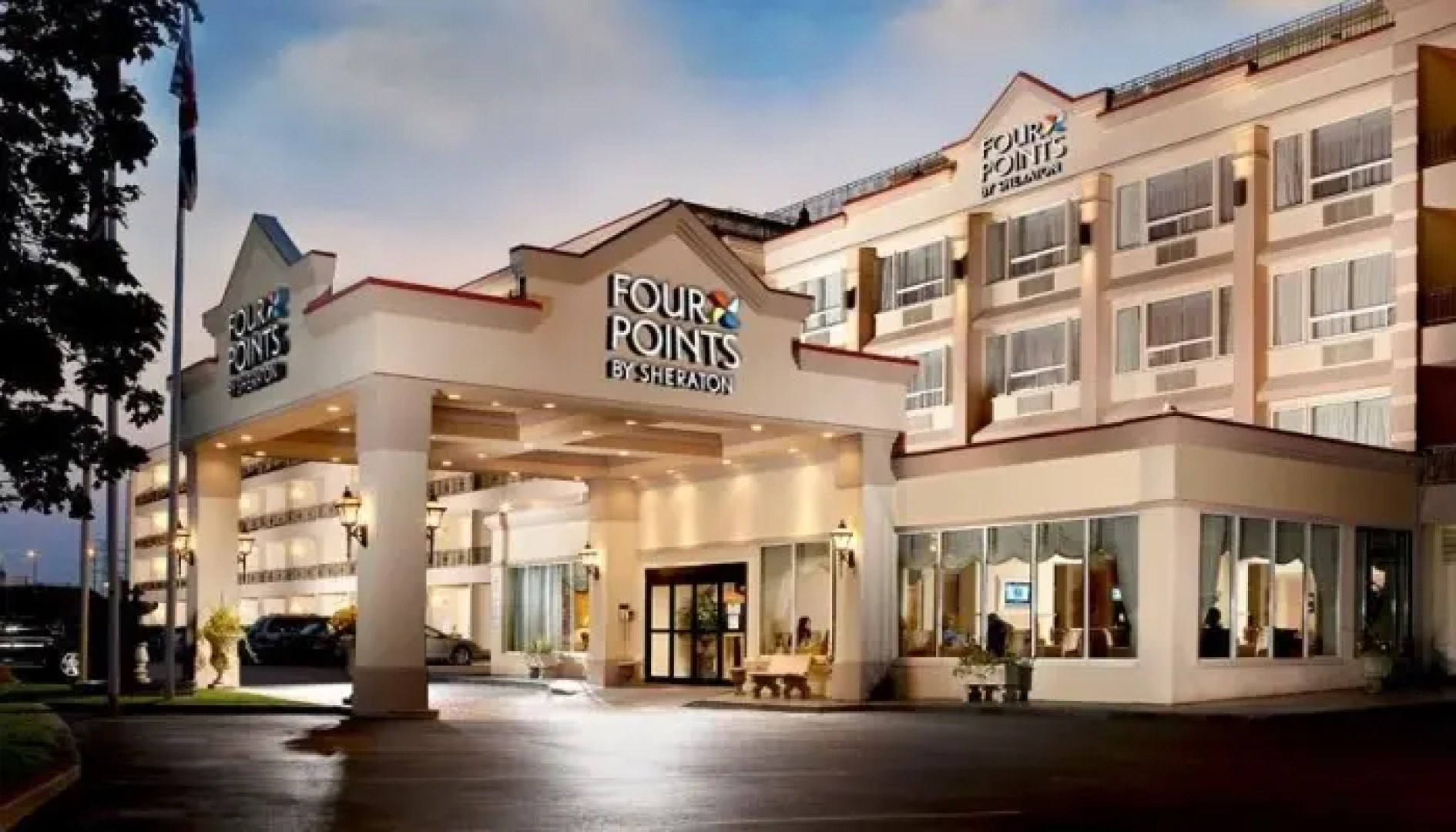 Four Points by Sheraton Toronto Lakeshore