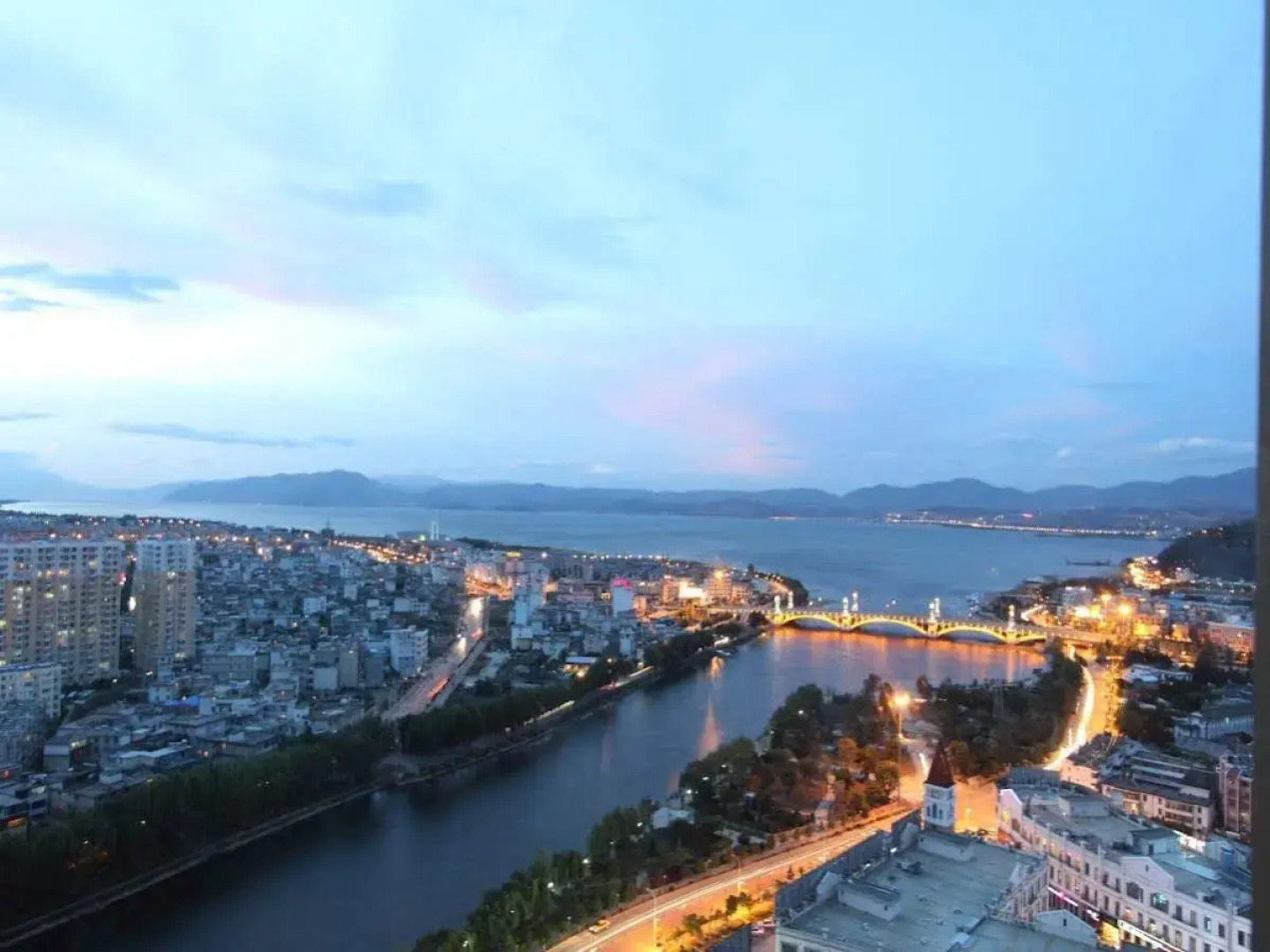 Grand Bay View International Dali