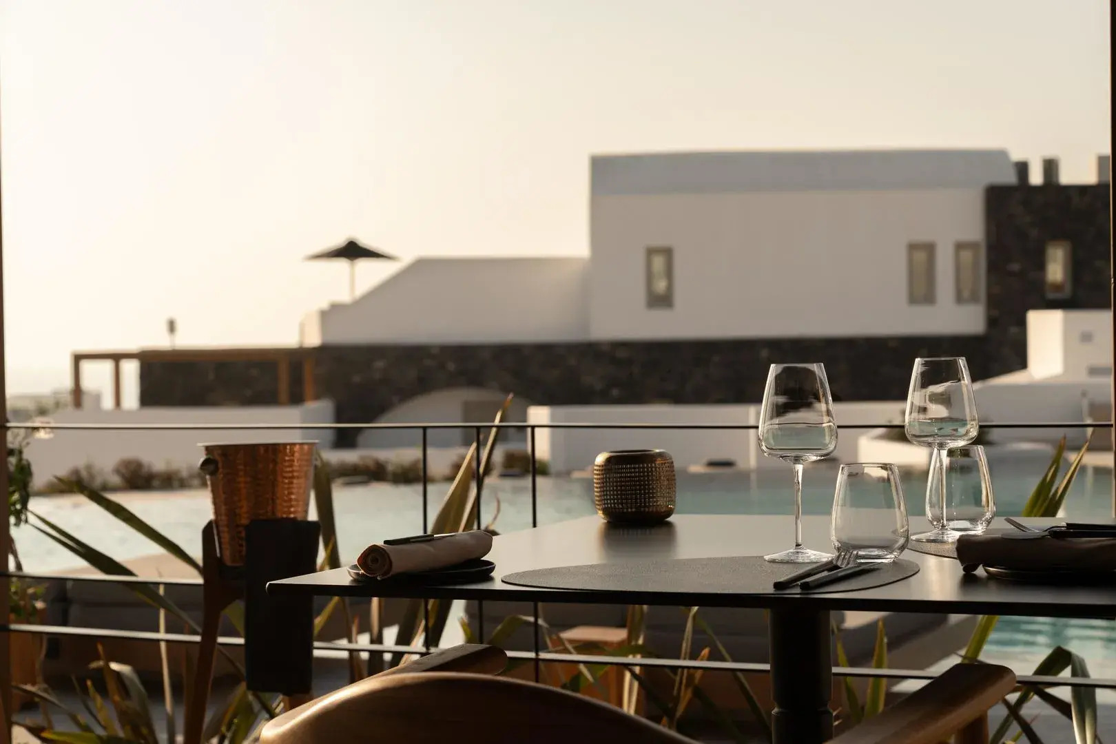 Santo Pure Oia Suites and Villas