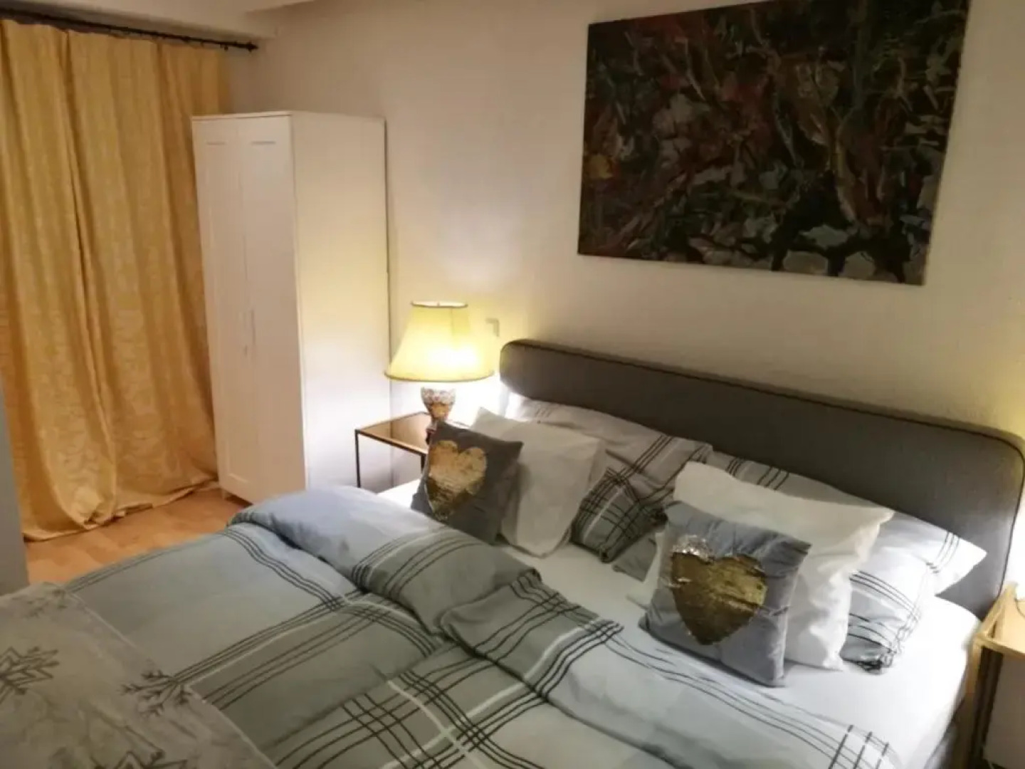 Gästezimmer & Apartment Mayrhofer