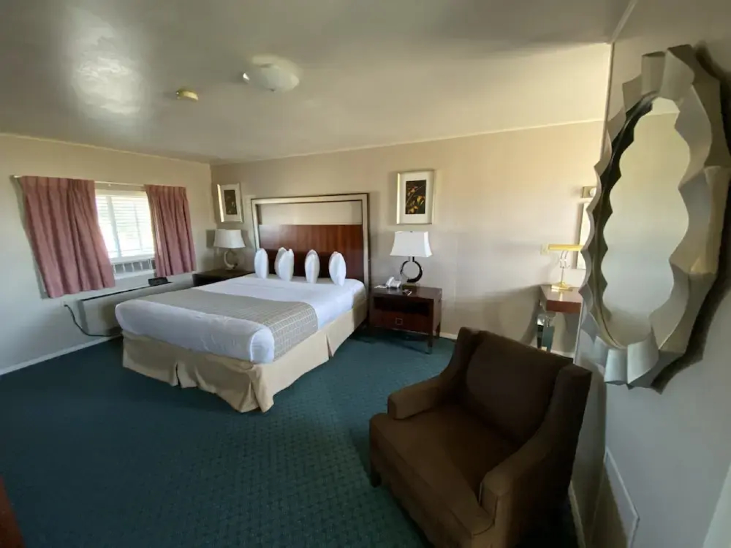 Oasis Botique Motel