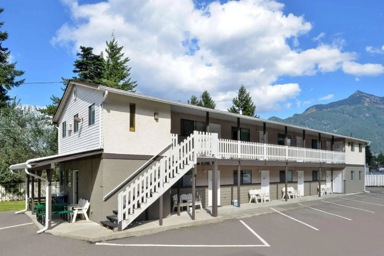 Hope Inn and Suites