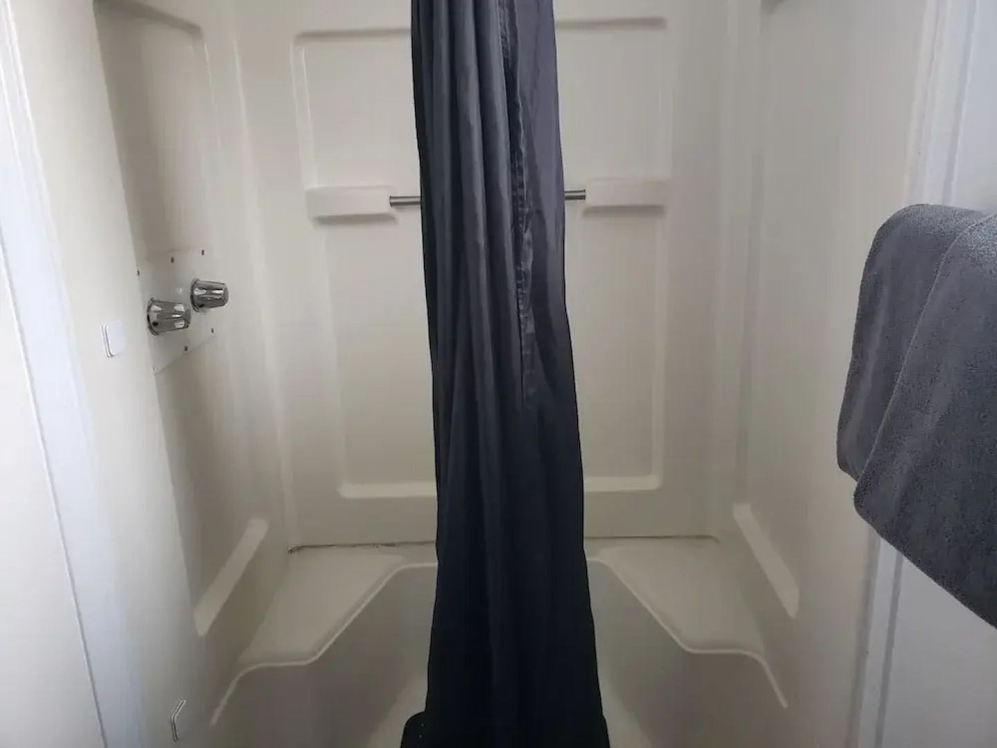 Chewelah Motel and RV Park