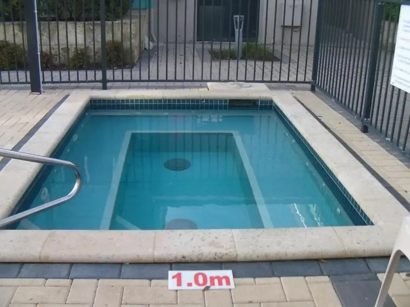 9/20 Apollo Quay Apartment