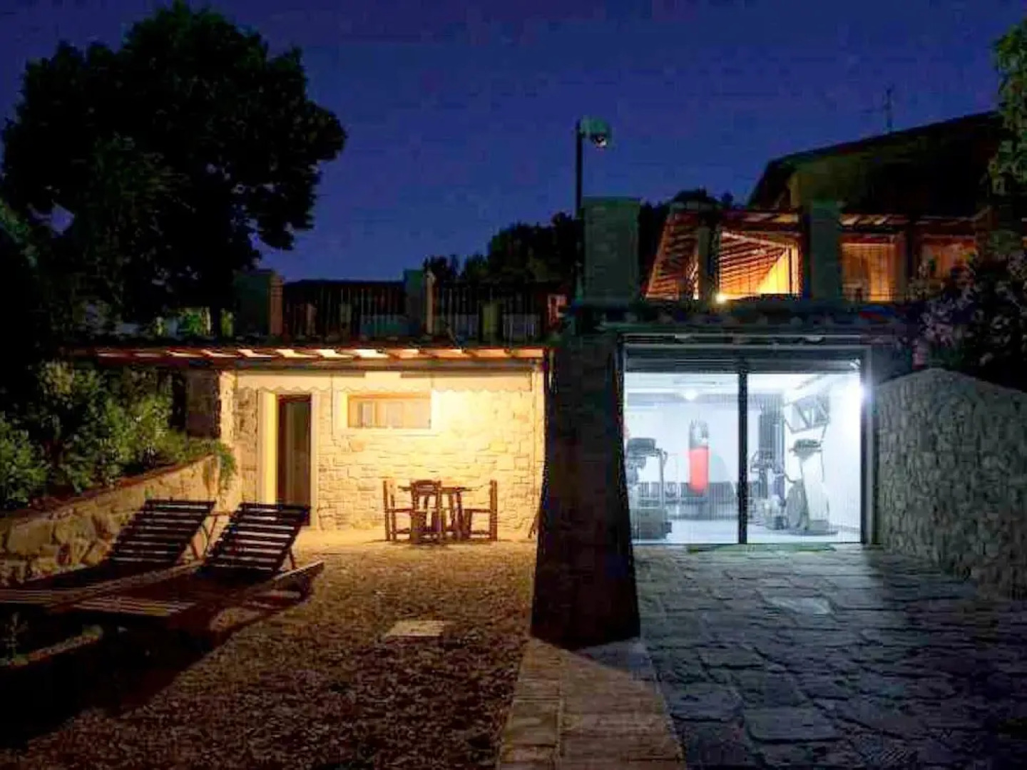 Cottage in Loro Ciuffenna With Pool & Sauna