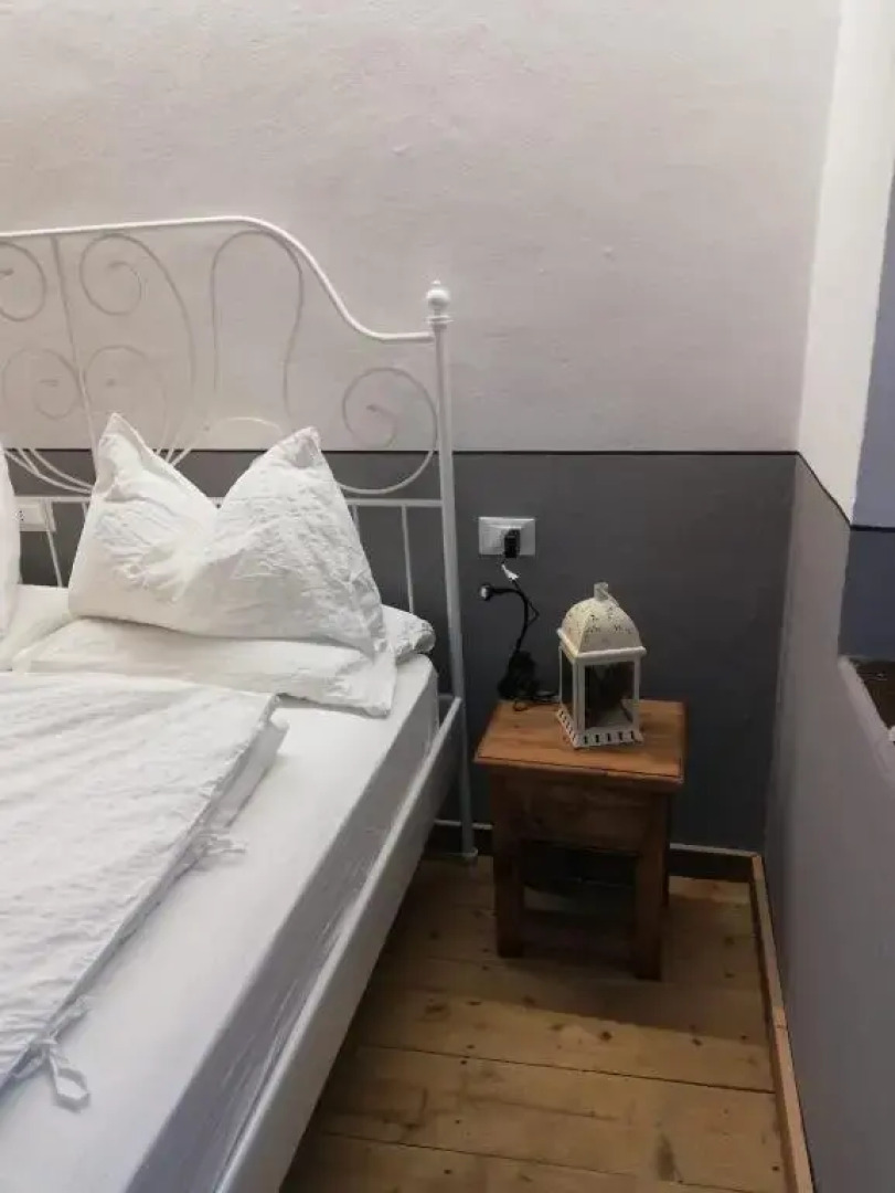 Guest House In Contrà