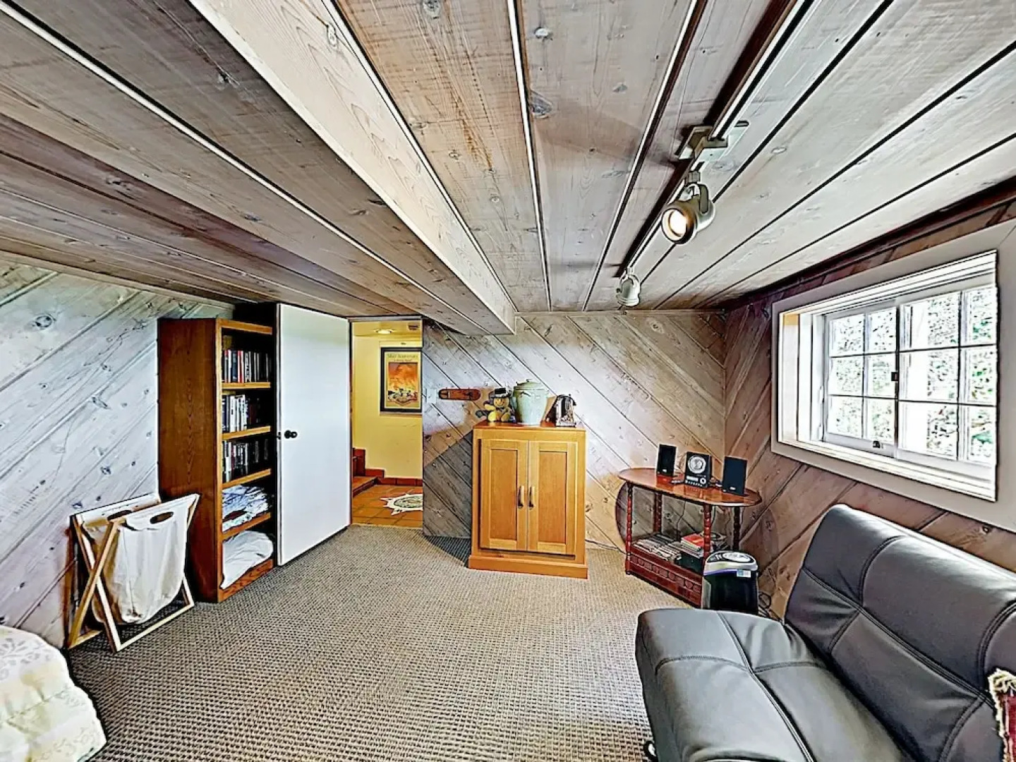 New Listing! Pacific Paradise W/ Outdoor Kitchen Home