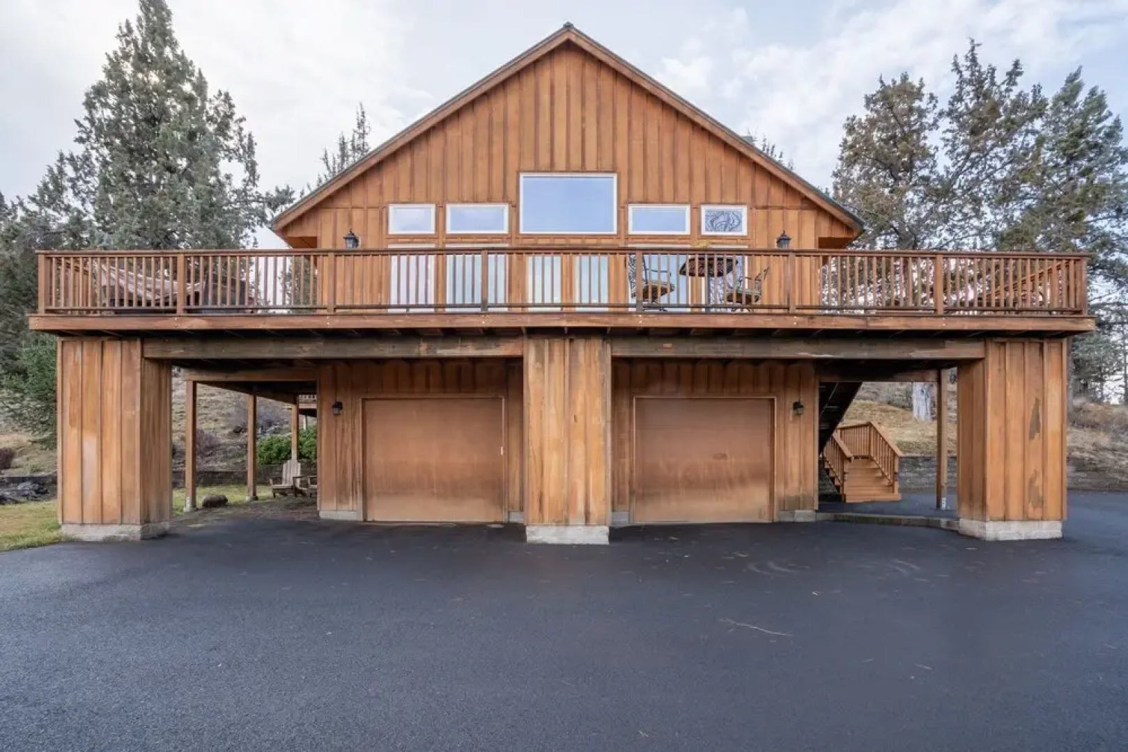 Tailwinds Farm, Secluded On The River, Amazing Views 4 Bedroom Home by Redawning