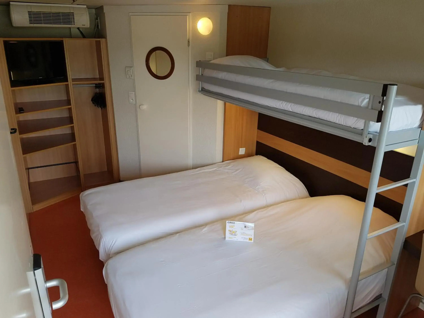 Première Classe Amiens Est - Glisy