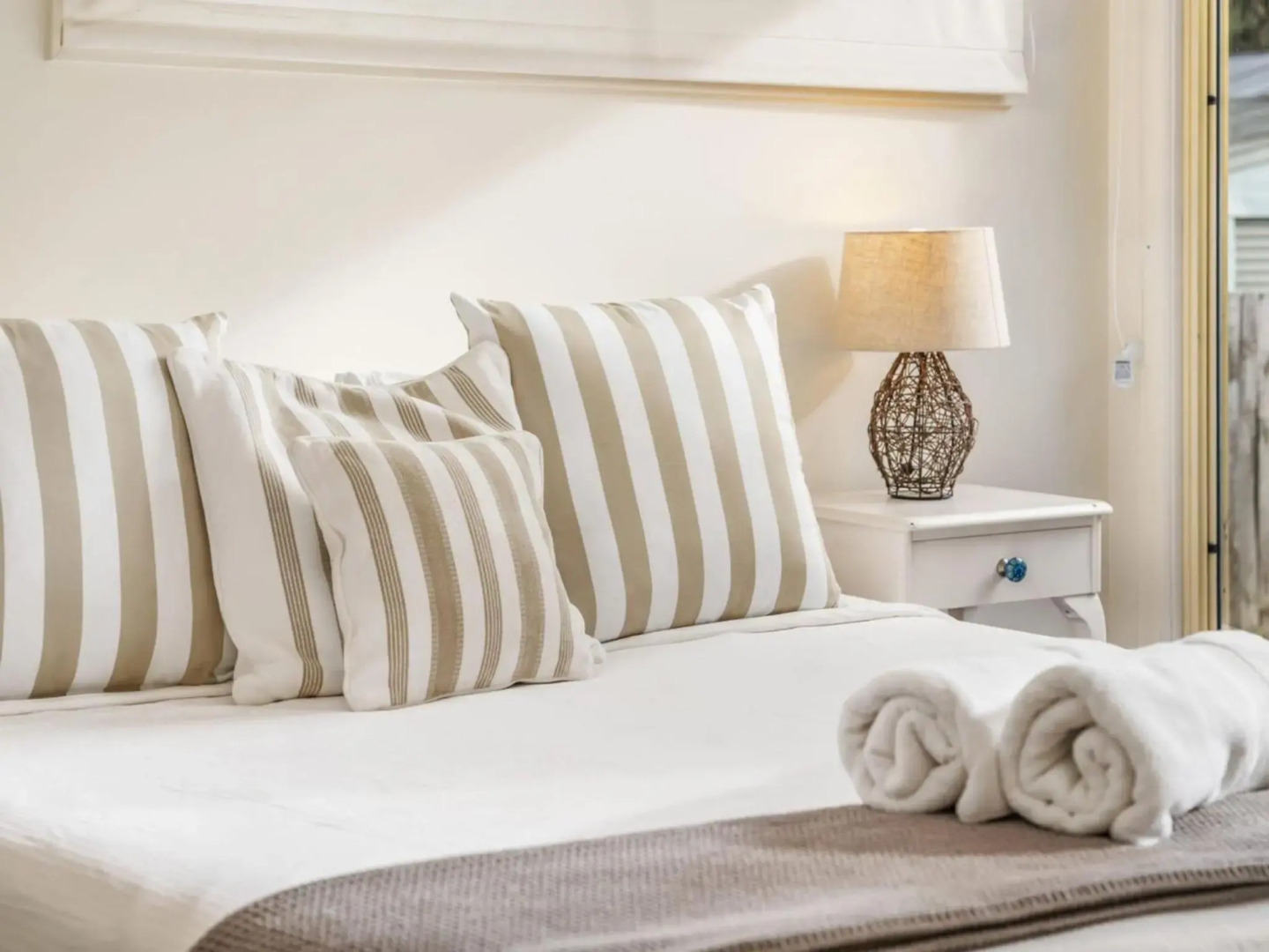 Tapalla Point at Huskisson 4pm Check Out Sundays