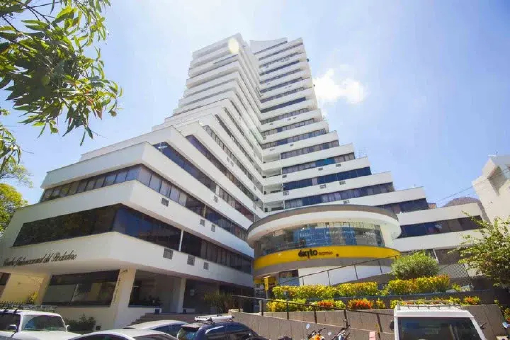 Apartamentos Rodadero Con Piscina y Balcon-Bedviajes
