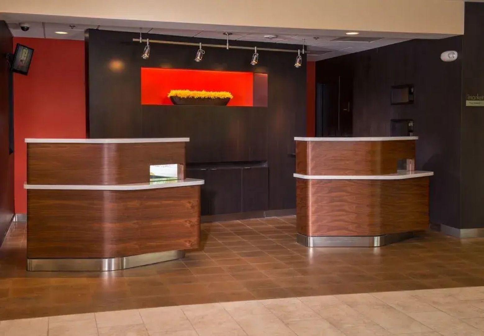 Courtyard Williamsburg Busch Gardens Area