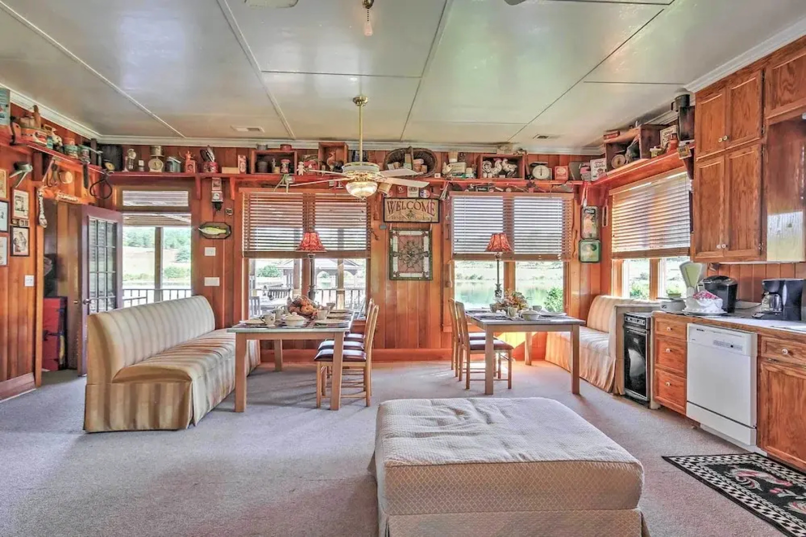 'cottage by the Pond' on Gorgeous Expansive Estate